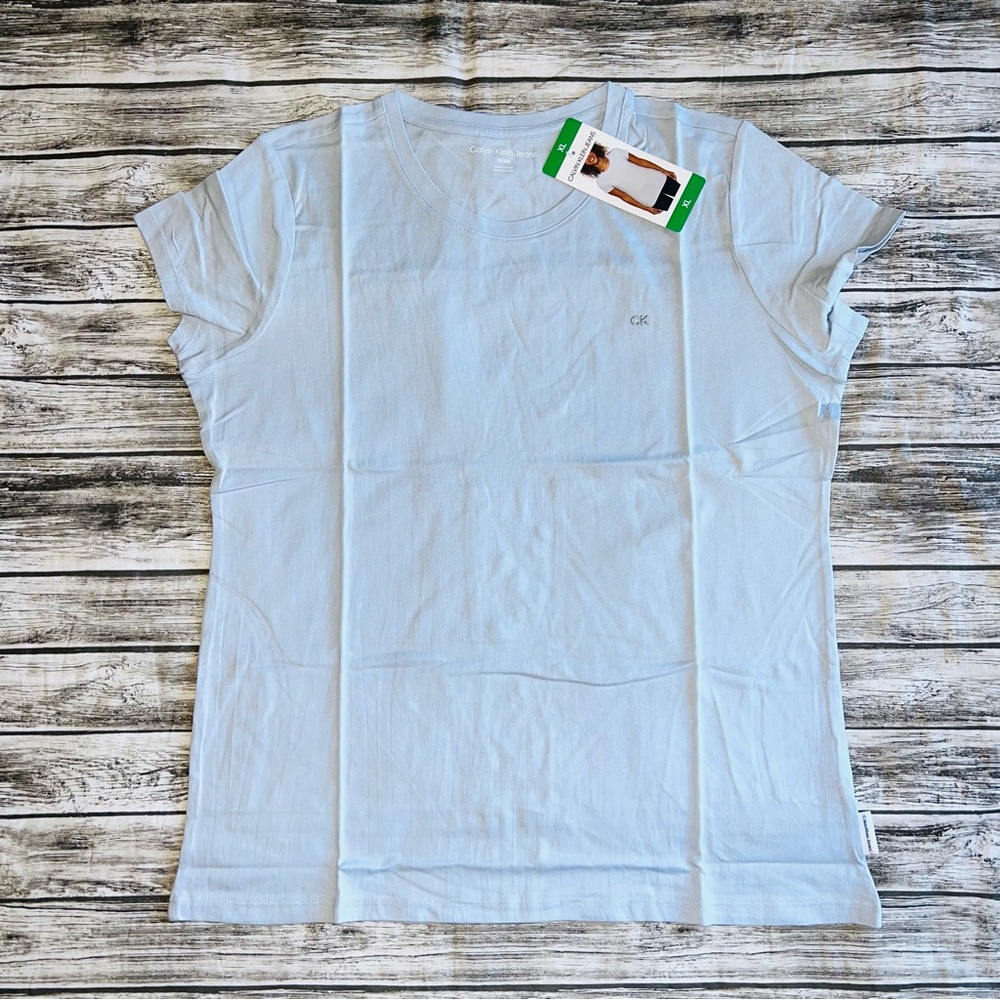 Womens Calvin Klein shirt size XL